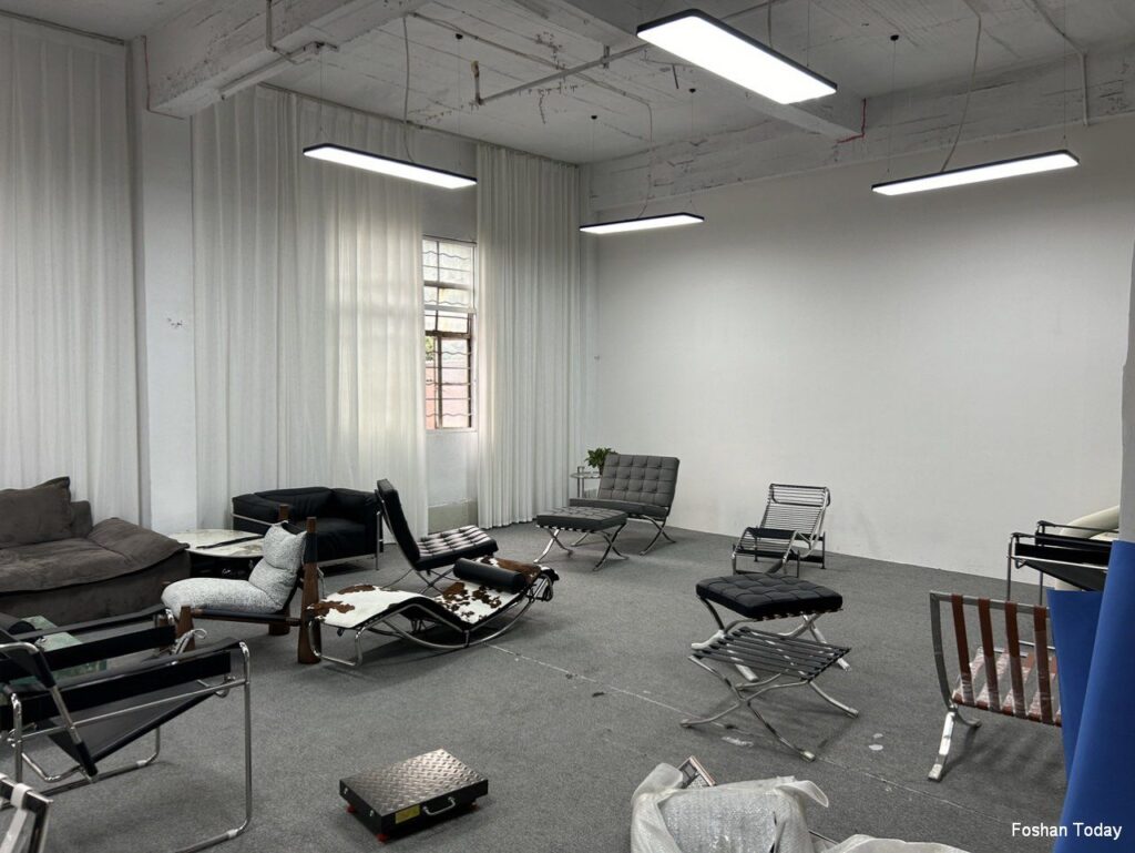 Accent Chair factory in Foshan China