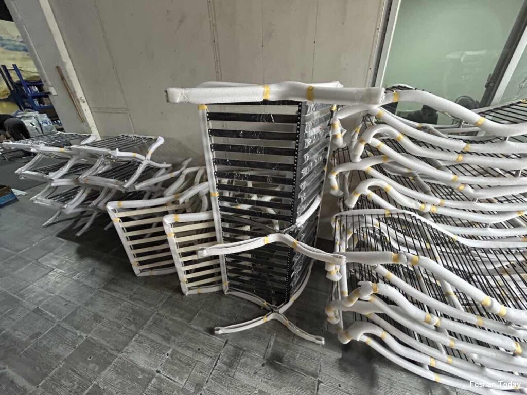 Accent Chair factory in Foshan China