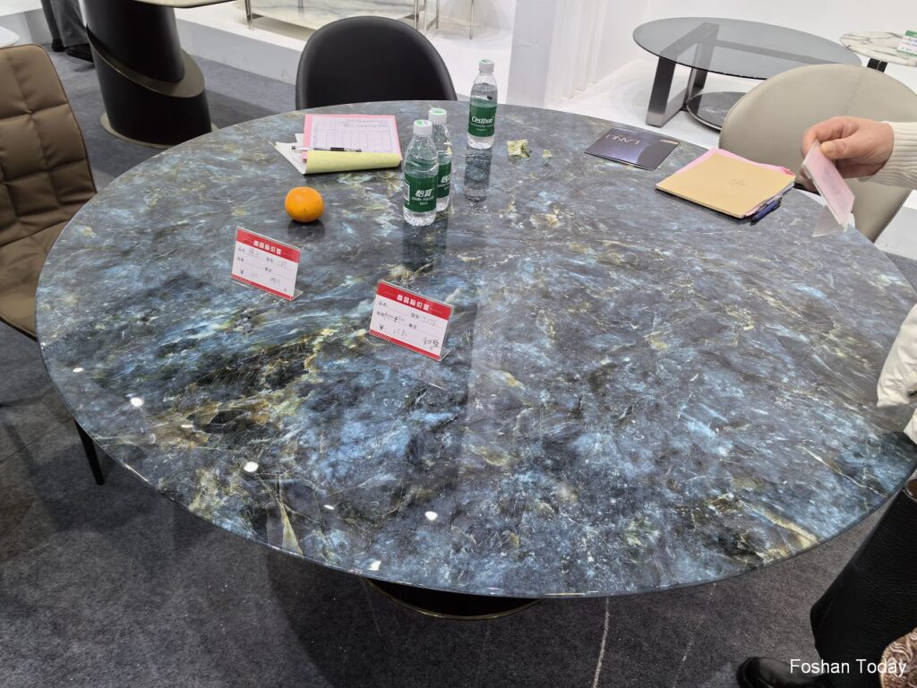 Natural marble top Dining table at Dongguan Furniture Fair 2024