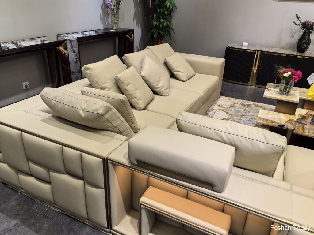 Luxury leather Sofa at Dongguan Furniture Fair 2024