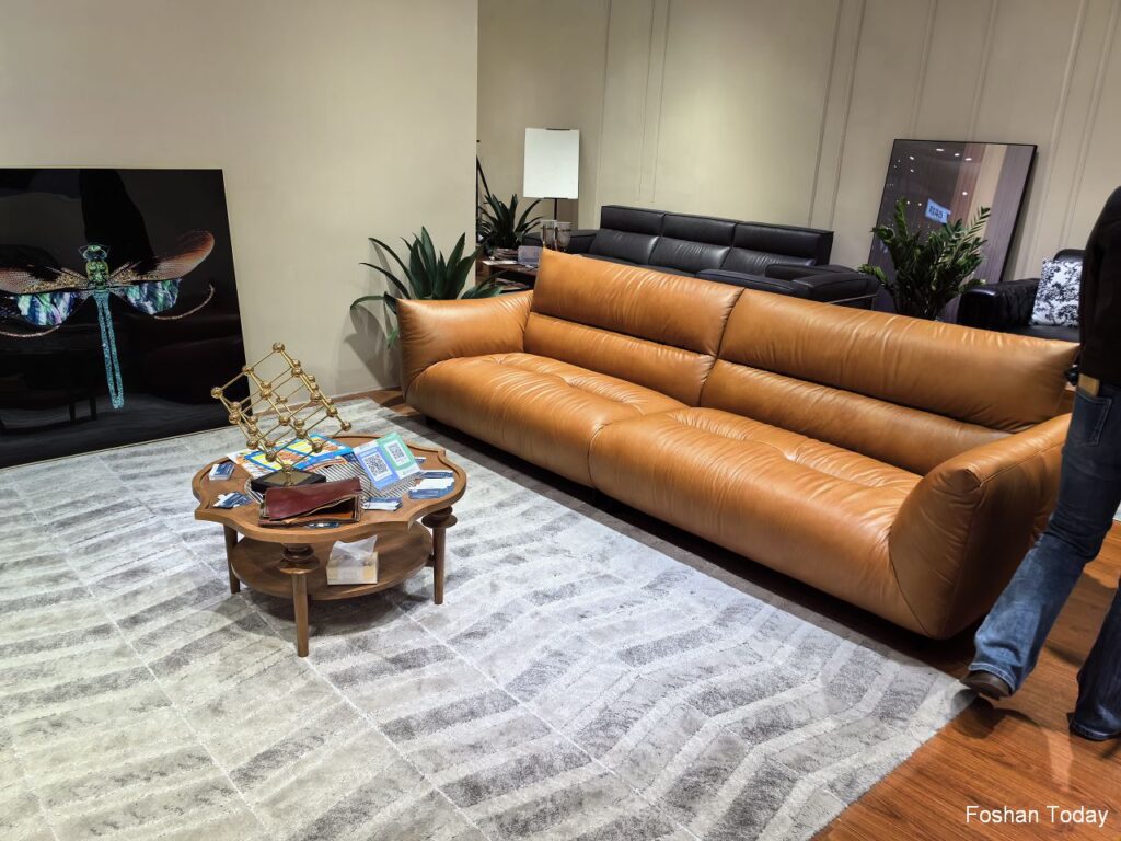 Leather brown Sofa at Dongguan Furniture Fair 2024