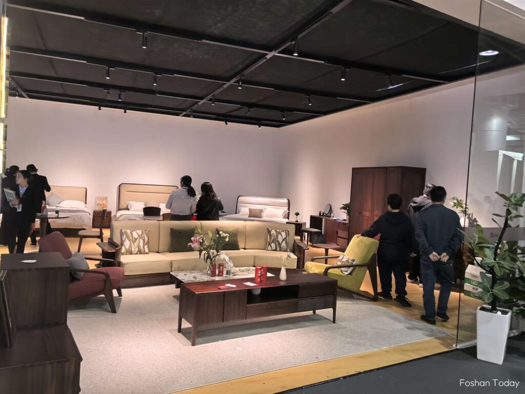 dongguan-fair-2025-american-sofa-booth1