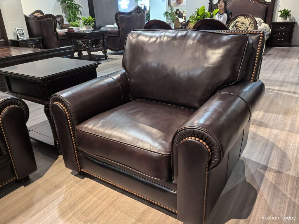 dongguan-fair-2025-american-sofa-booth2