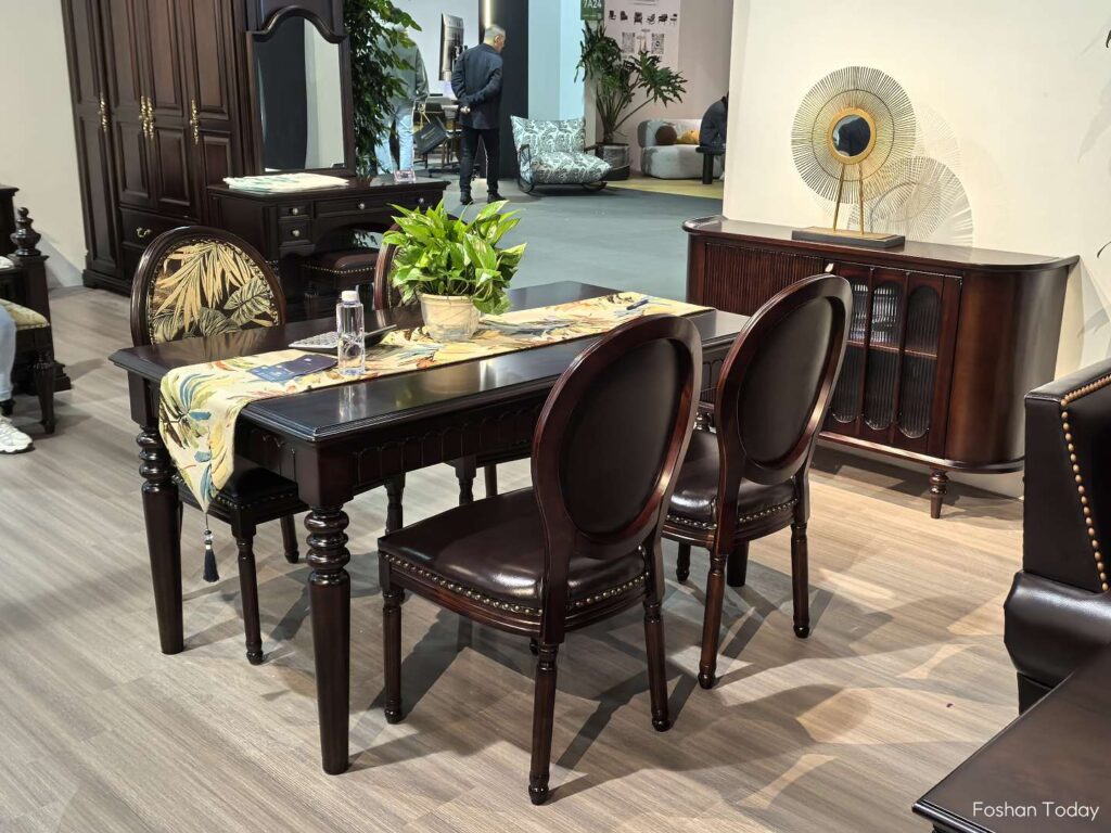 dongguan-fair-2025-american-sofa-booth2