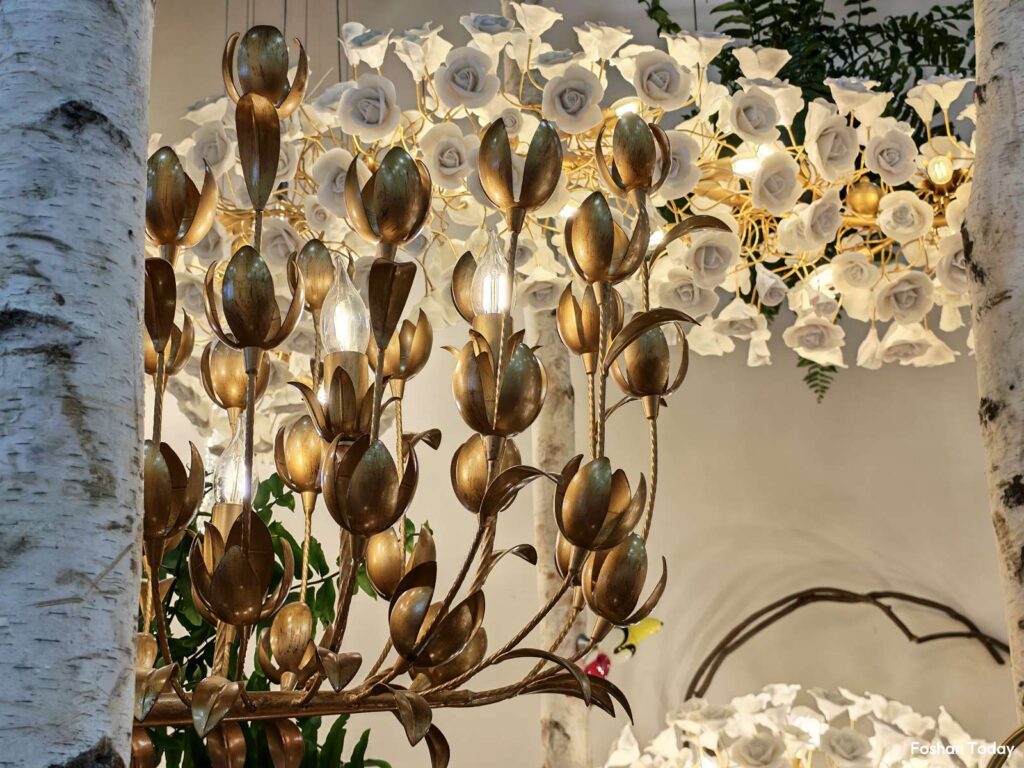 bronze-branch-light-fixture