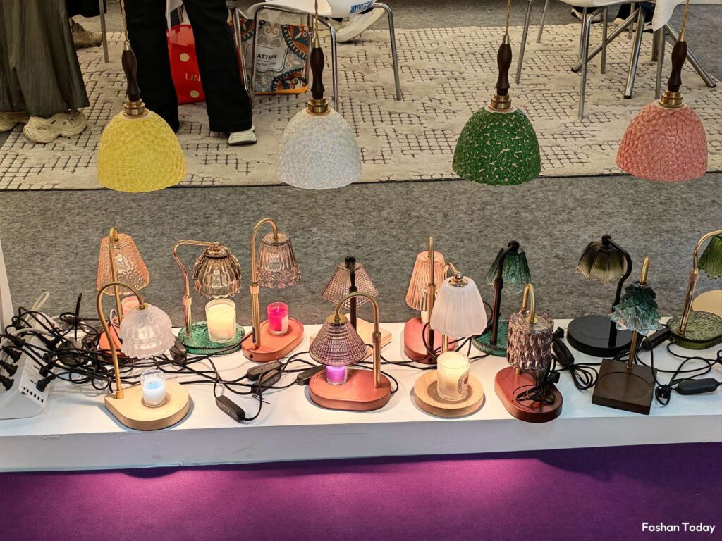 decorative-table-lamps-and-hanging-lights
