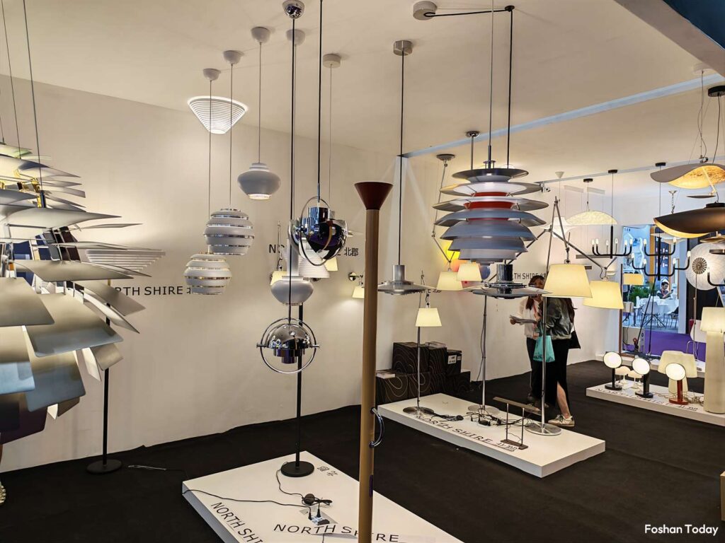 geometric-layered-lighting-design